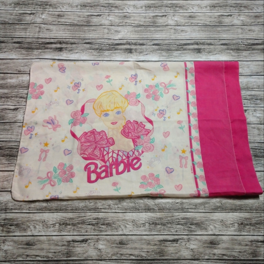 Vintage 1995 Barbie Roses standard pillowcase great condition